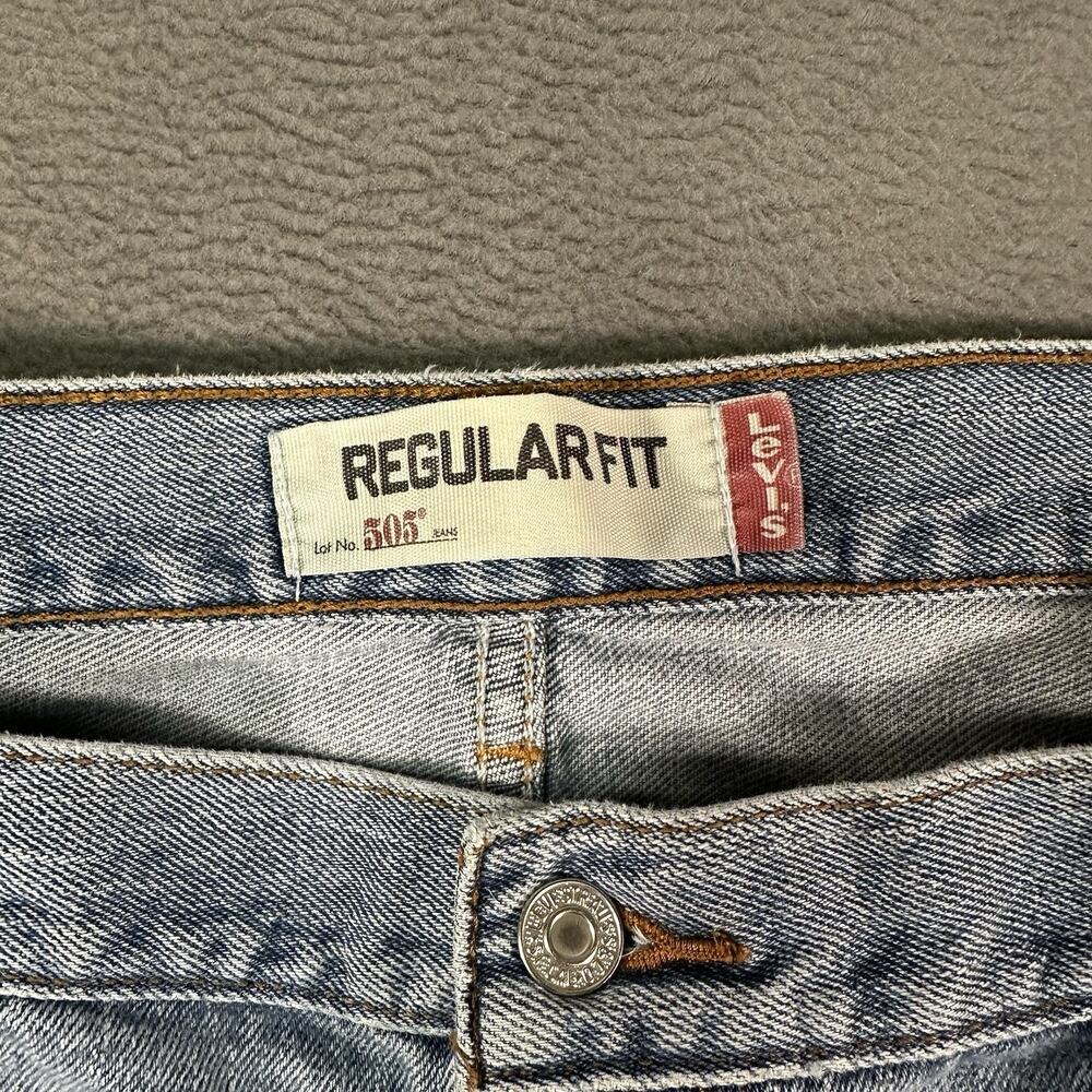Levis 505 Jeans Mens 42x30 Regular Fit Straight Leg Denim Light Wash Y2K - Picture 7 of 10
